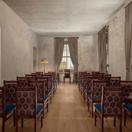 Adahan Decamondo Pera, Autograph Collection 5* Estambul