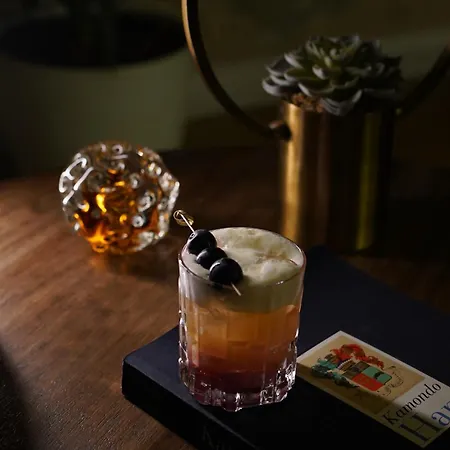 Adahan Decamondo Pera, Autograph Collection Hotel