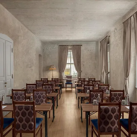 Adahan Decamondo Pera, Autograph Collection İstanbul