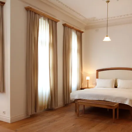 Adahan Decamondo Pera, Autograph Collection İstanbul