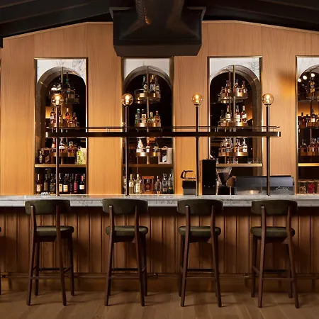 Adahan Decamondo Pera, Autograph Collection 5* İstanbul