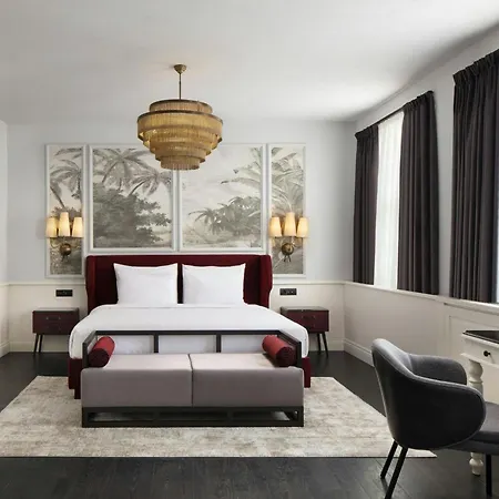 Adahan Decamondo Pera, Autograph Collection Istanbul