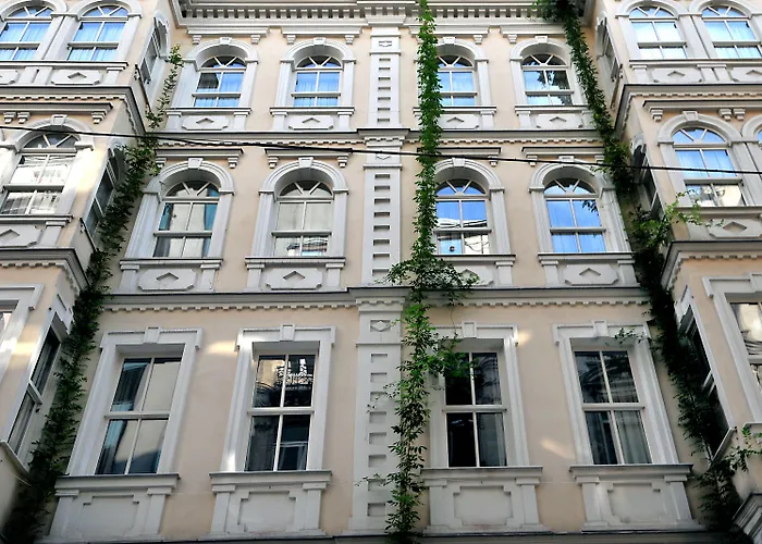 Adahan Decamondo Pera, Autograph Collection Provincia di Istanbul