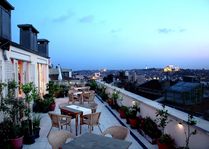 Hotel Adahan Decamondo Pera, Autograph Collection