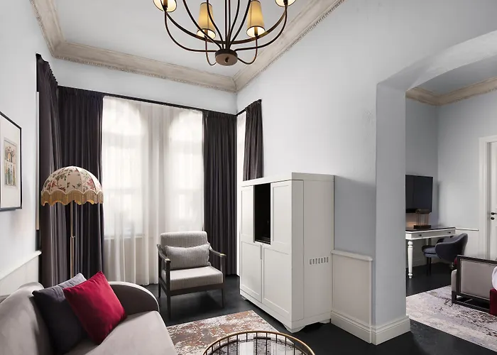 Hotel Adahan Decamondo Pera, Autograph Collection 5*