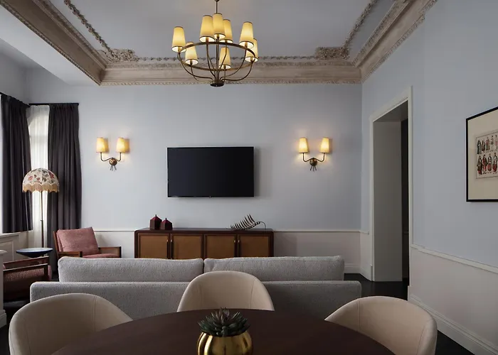 Adahan Decamondo Pera, Autograph Collection Provincia di Istanbul