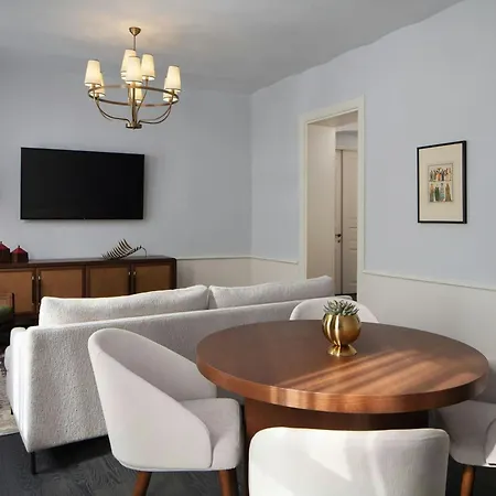 Adahan Decamondo Pera, Autograph Collection 5* Istanbul