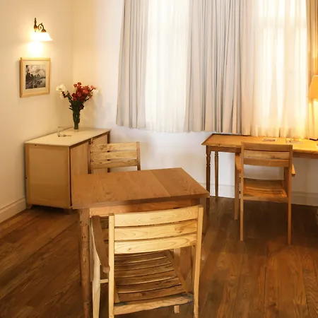 Adahan Decamondo Pera, Autograph Collection 이스탄불